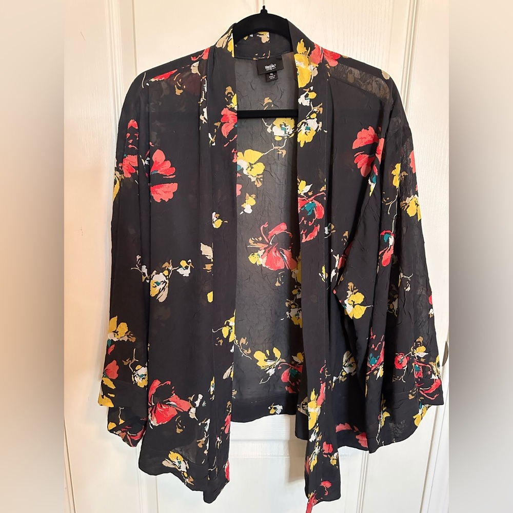 Excellent condition kimono style jacket